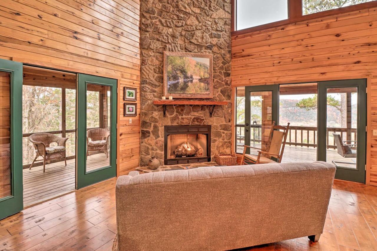 Piney Bluff Retreat With Mountain Views! Villa Exterior photo